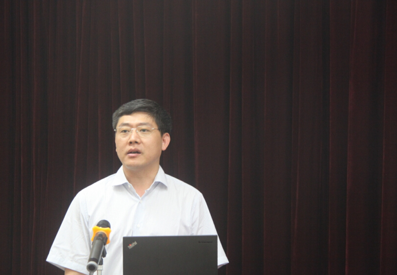 008PG国际传媒董事、副总经理万智发表讲话